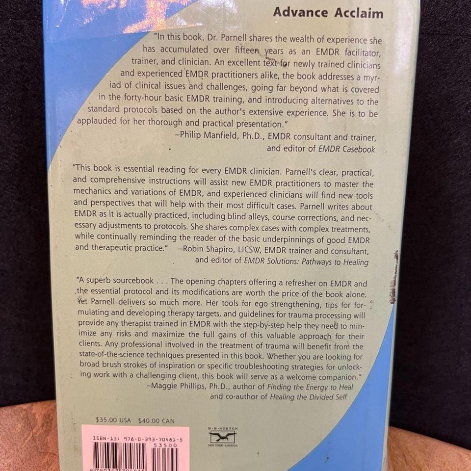 A Therapists Guide To Emdr 219e 2