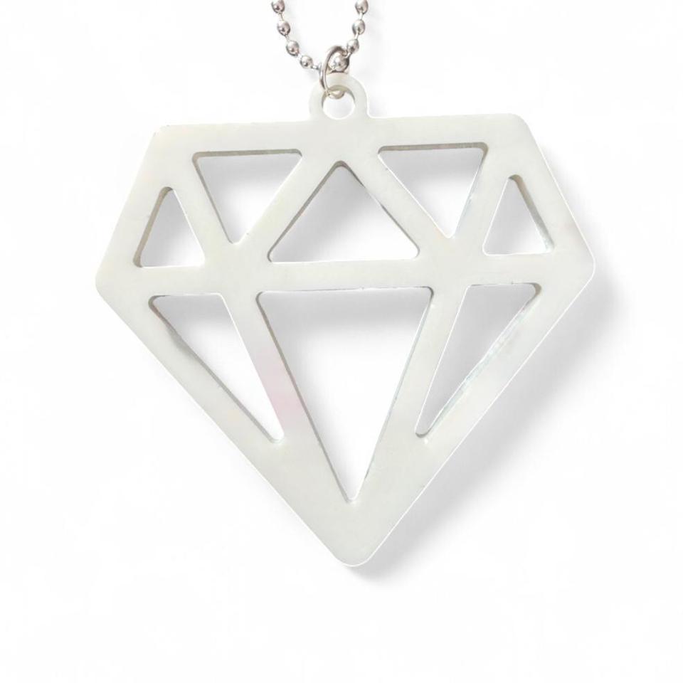 Y2k 2000s White 2d Diamond 9932