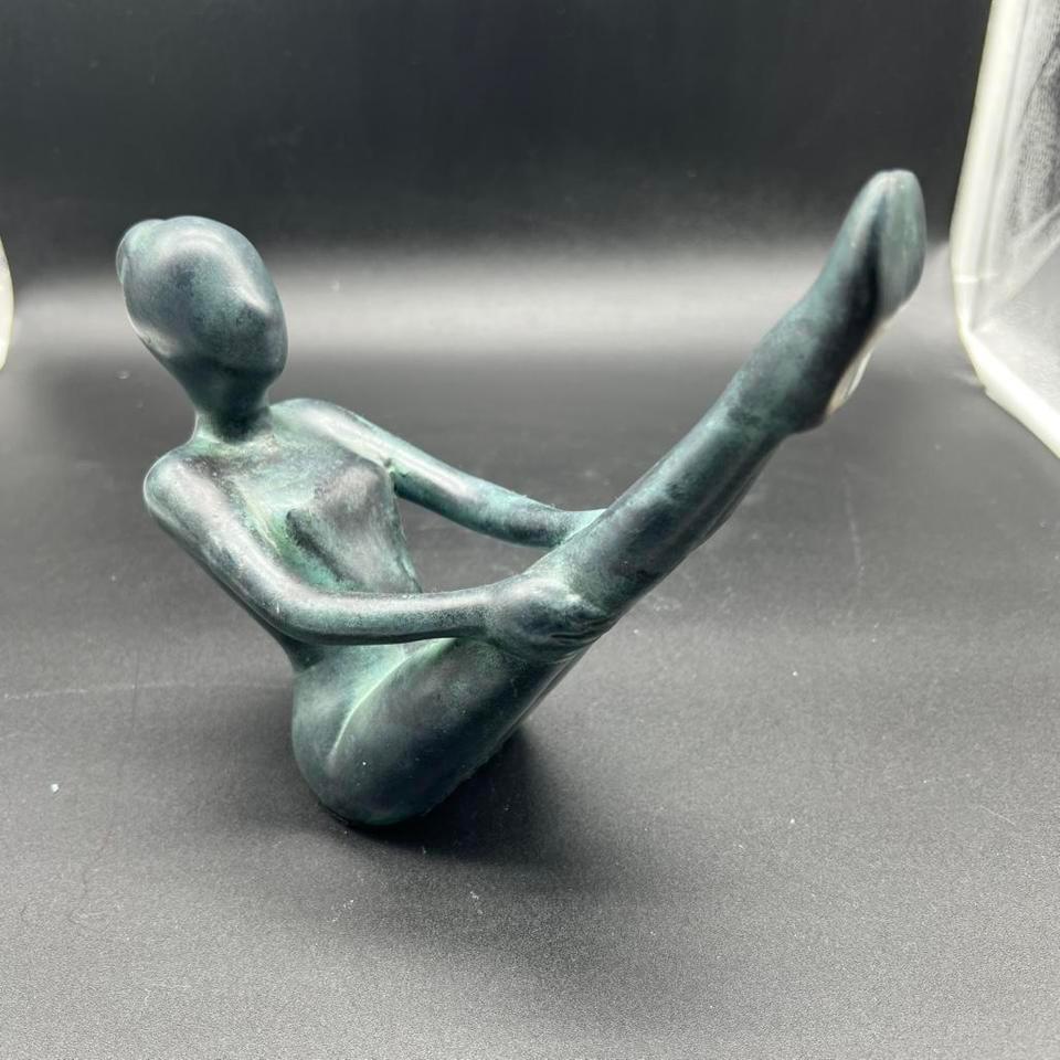 Modern Abstract Yoga Sculpture Collec C01a