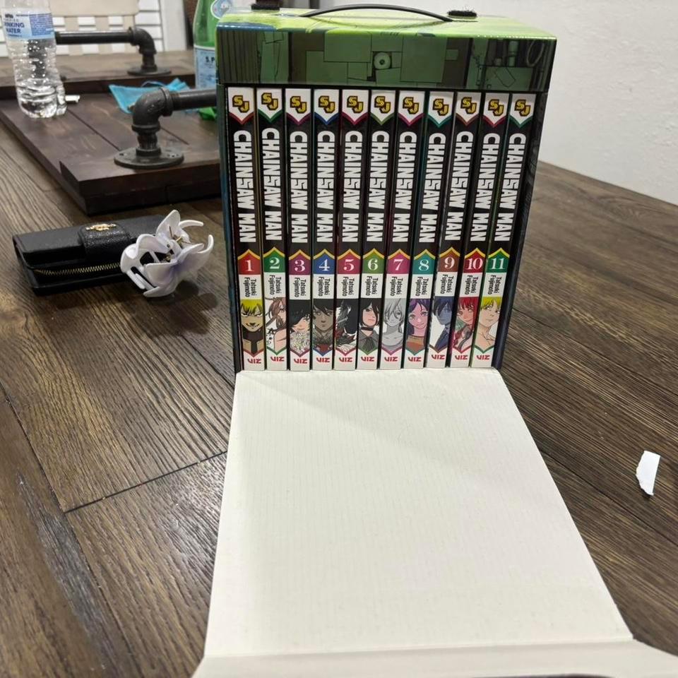 Chainsaw Man Box Set Volumes 2df2 2