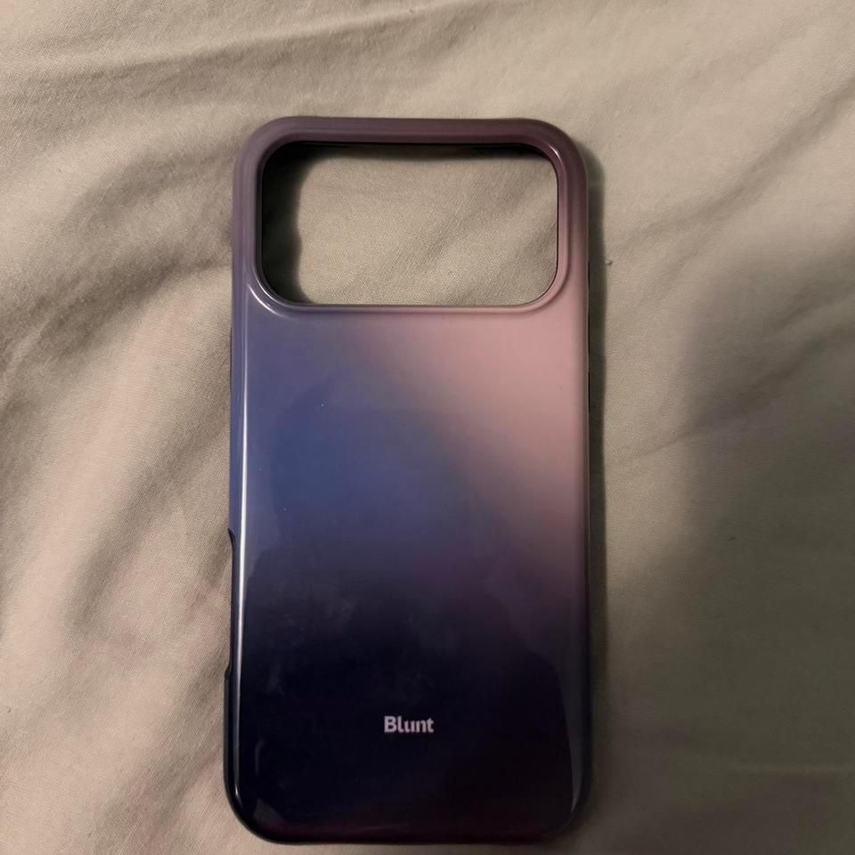 Iphone 17 Pro Max Blunt Fb5a