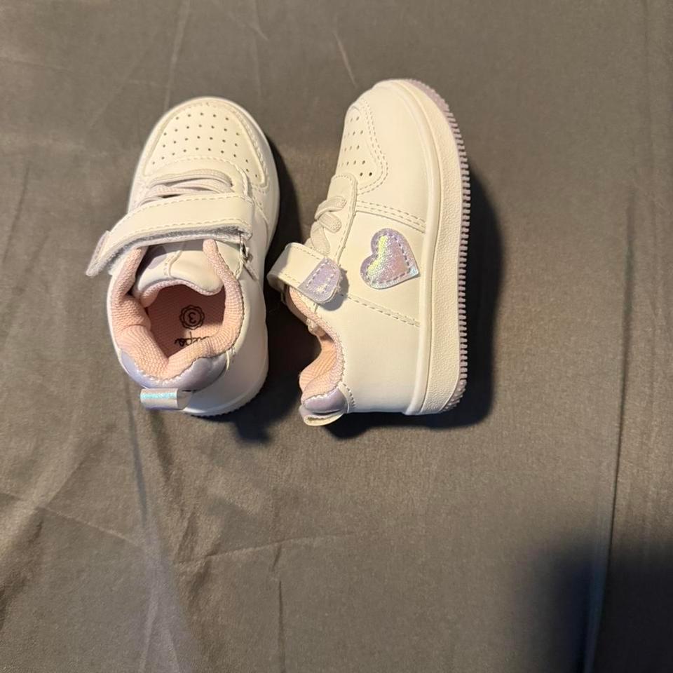 Baby Girl Sneakers Size 3d1e 4