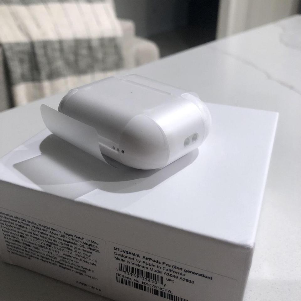 Brand Newairpod Pro2nd Gen Negotiable 3