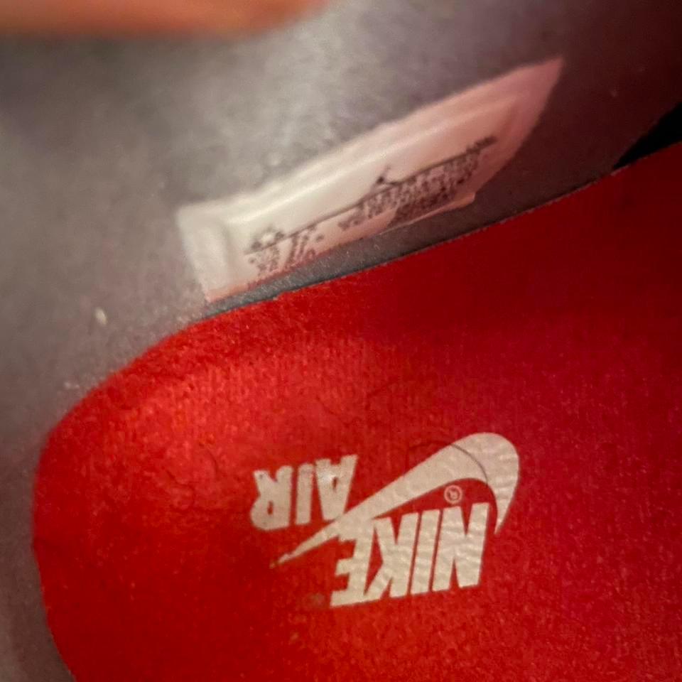 Jordan 4 Black And Red 81b3 3
