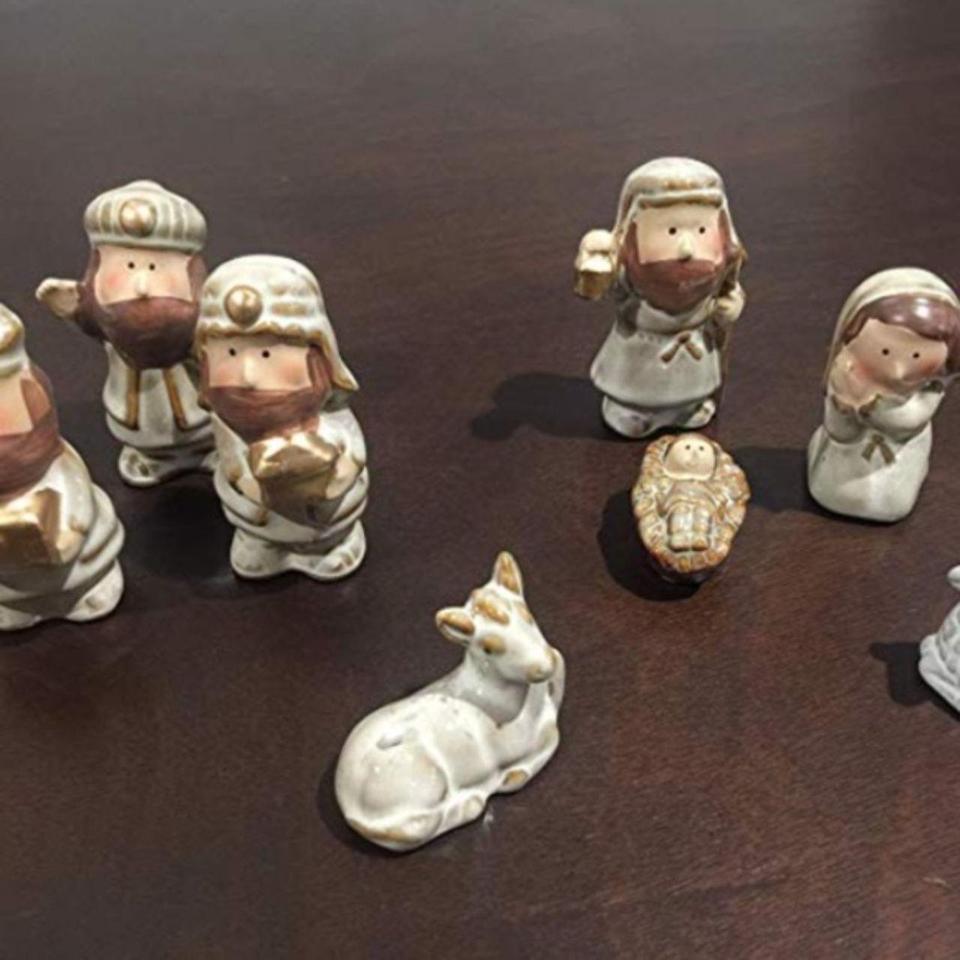8 Piece Mini White Porcelain 6168