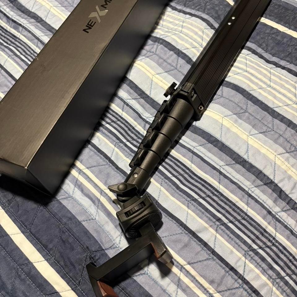 Nexmee Adjustable Tripod Cell Phone Dcb0 3