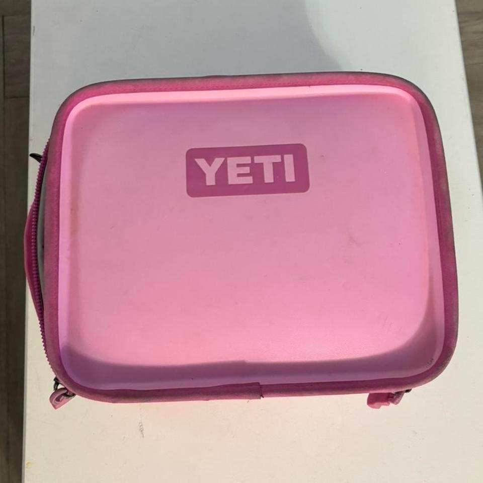 Yeti Lunch Box In The A6d9