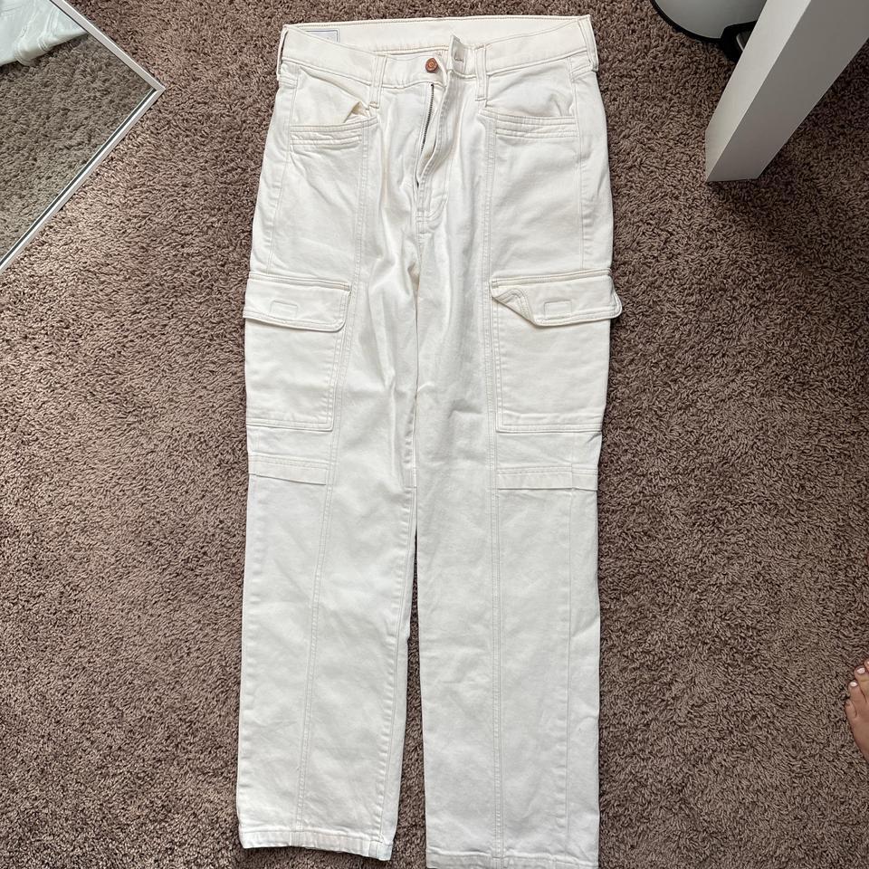 White Gap Cargo Jeans With Fcb5