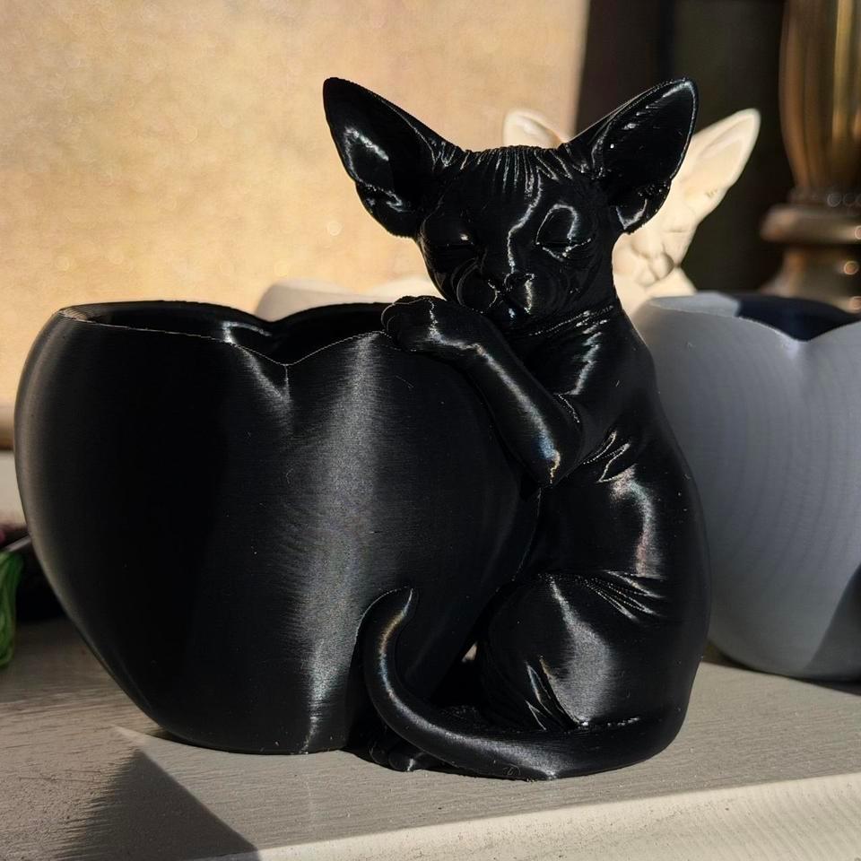 Sphynx Cat Heart Sculpture