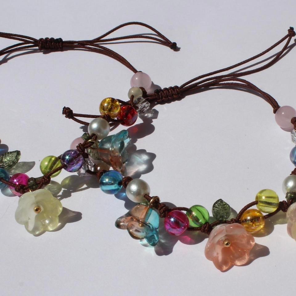 Garden Inspired Beaded Flower Bracelet 78fb 4