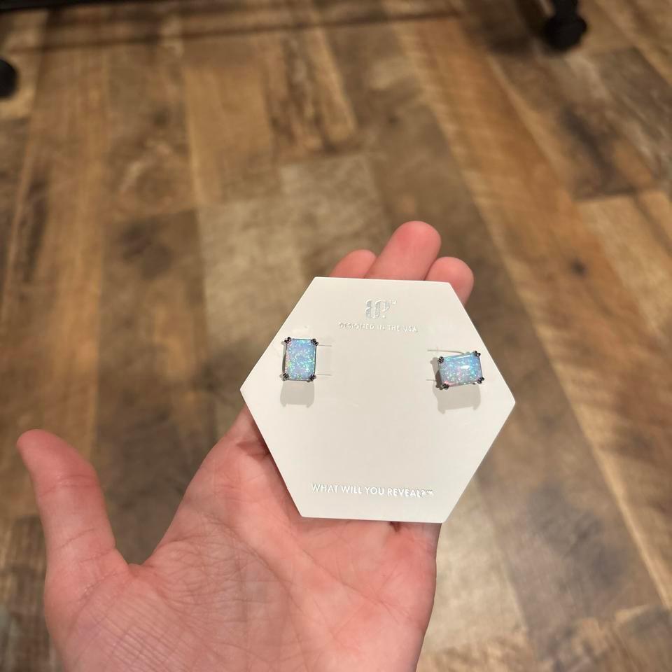 Opal Square Earrings With Silver E851