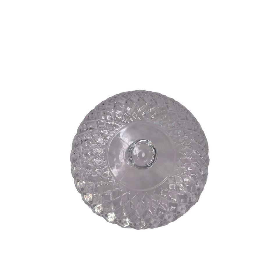 This Stunning Crystal Plate With 7715 4