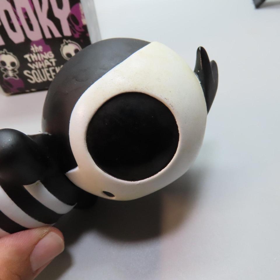 Spooky The Thing What Squeeks 3d18 6