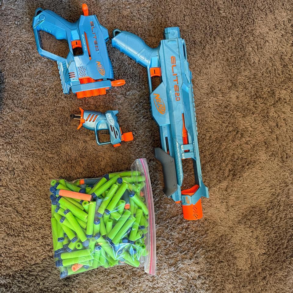 Nerf Elite 20 Blue And F33f