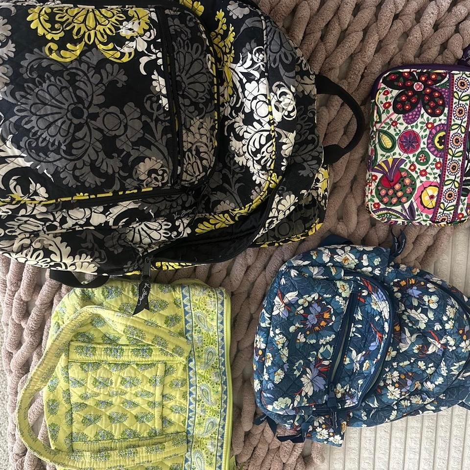 5 Vera Bradley Bags 1 2