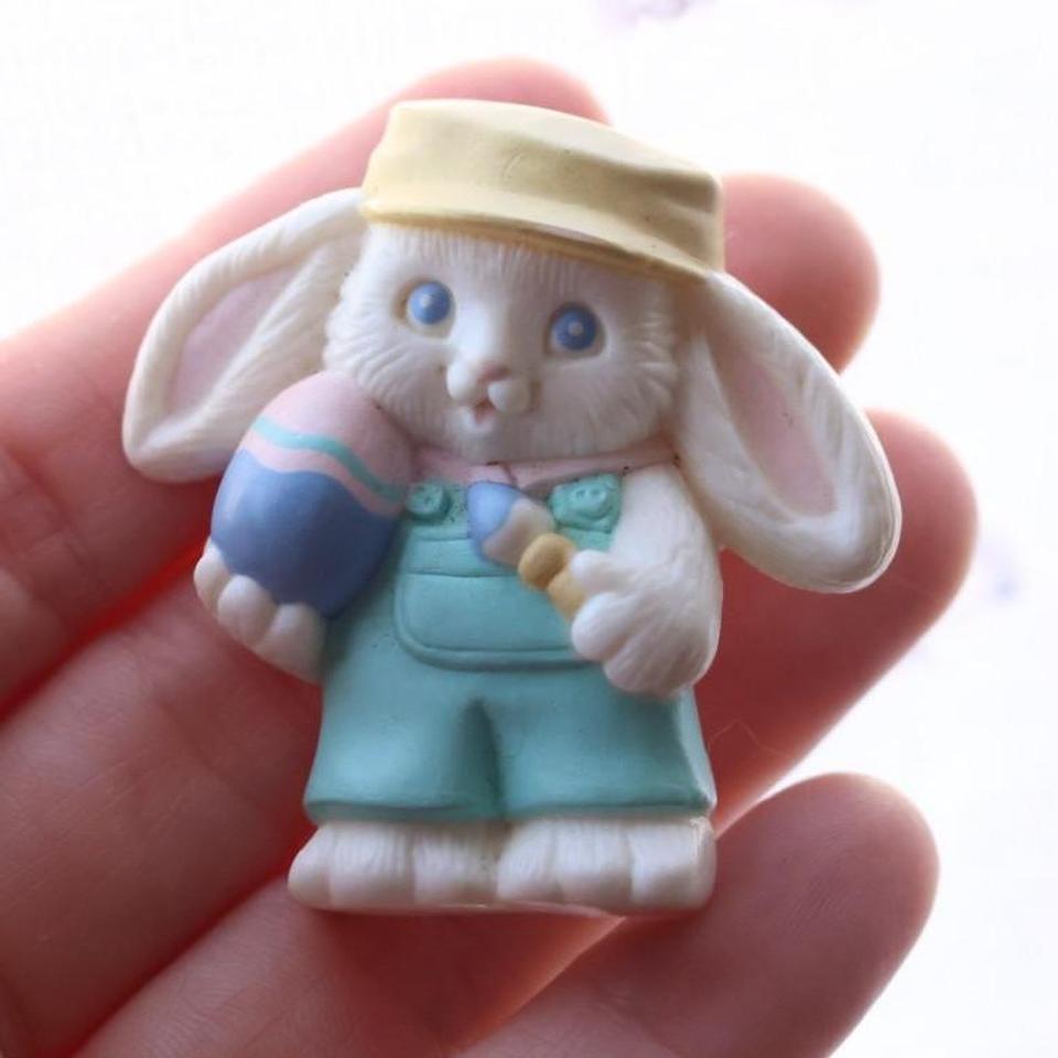 Vintage 80s Easter Bunny In 4e5e