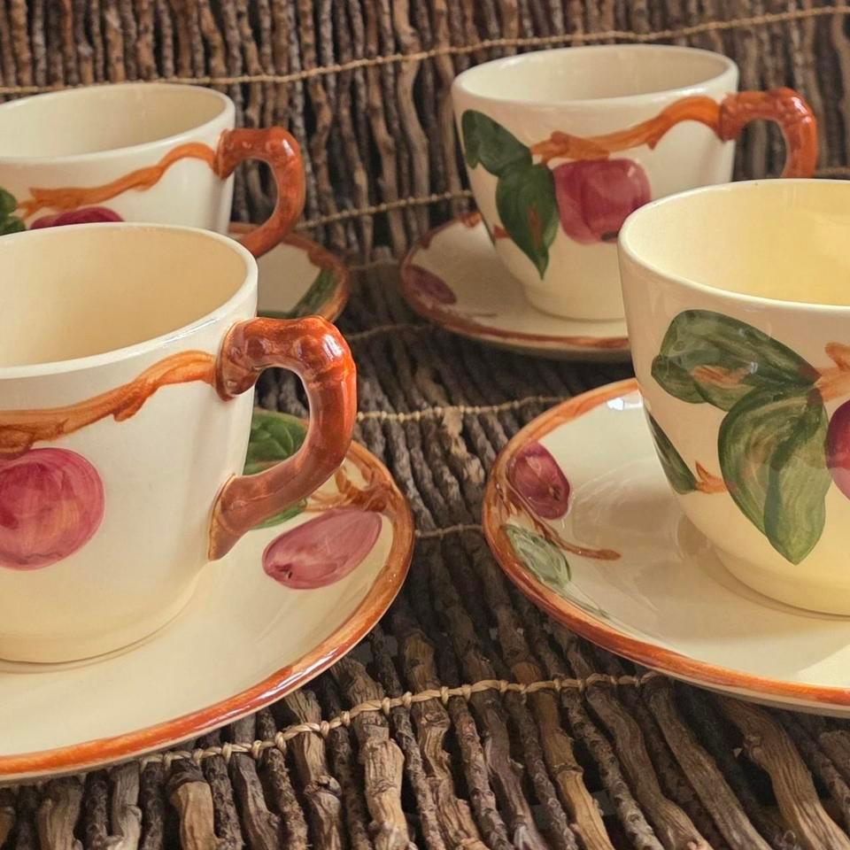 Set Of 4 Vintage 1940s 2547