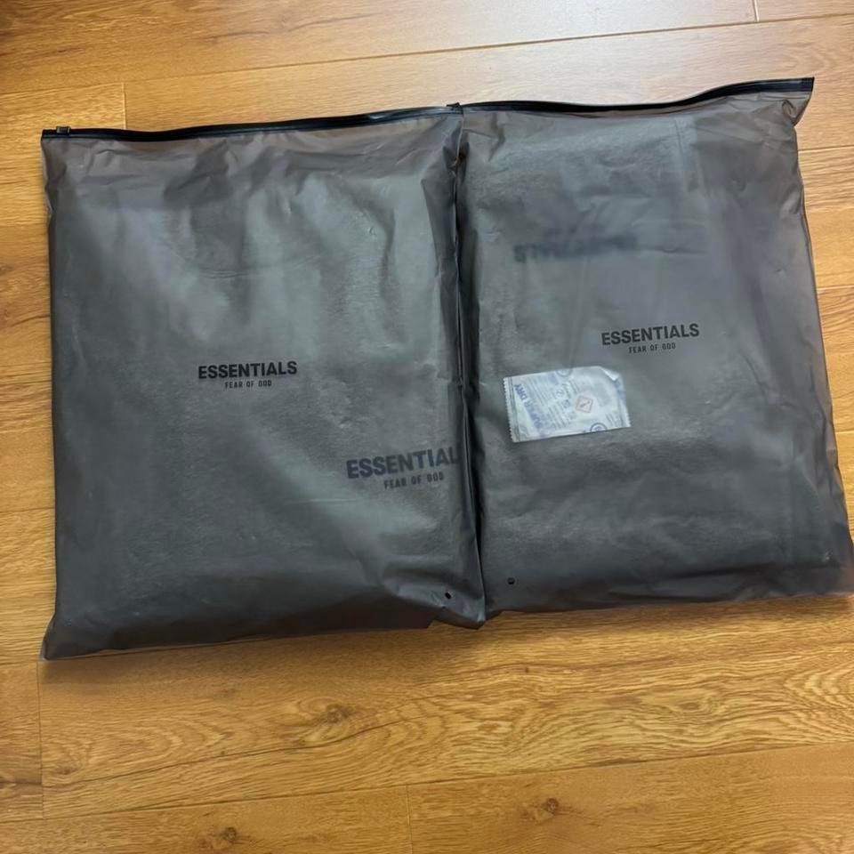 Essential S 22 Dark Oatmeal 6ba3 2