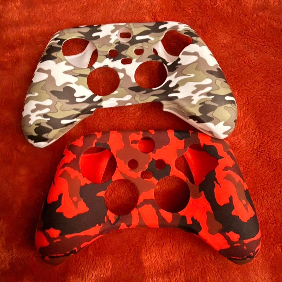 Two Xbox One Silicone Covers