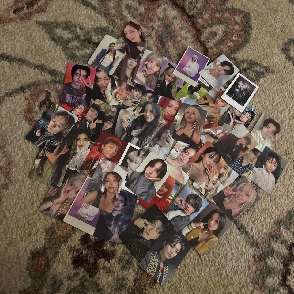 Kpop Photocard Bundle 5 Pcs E205 2