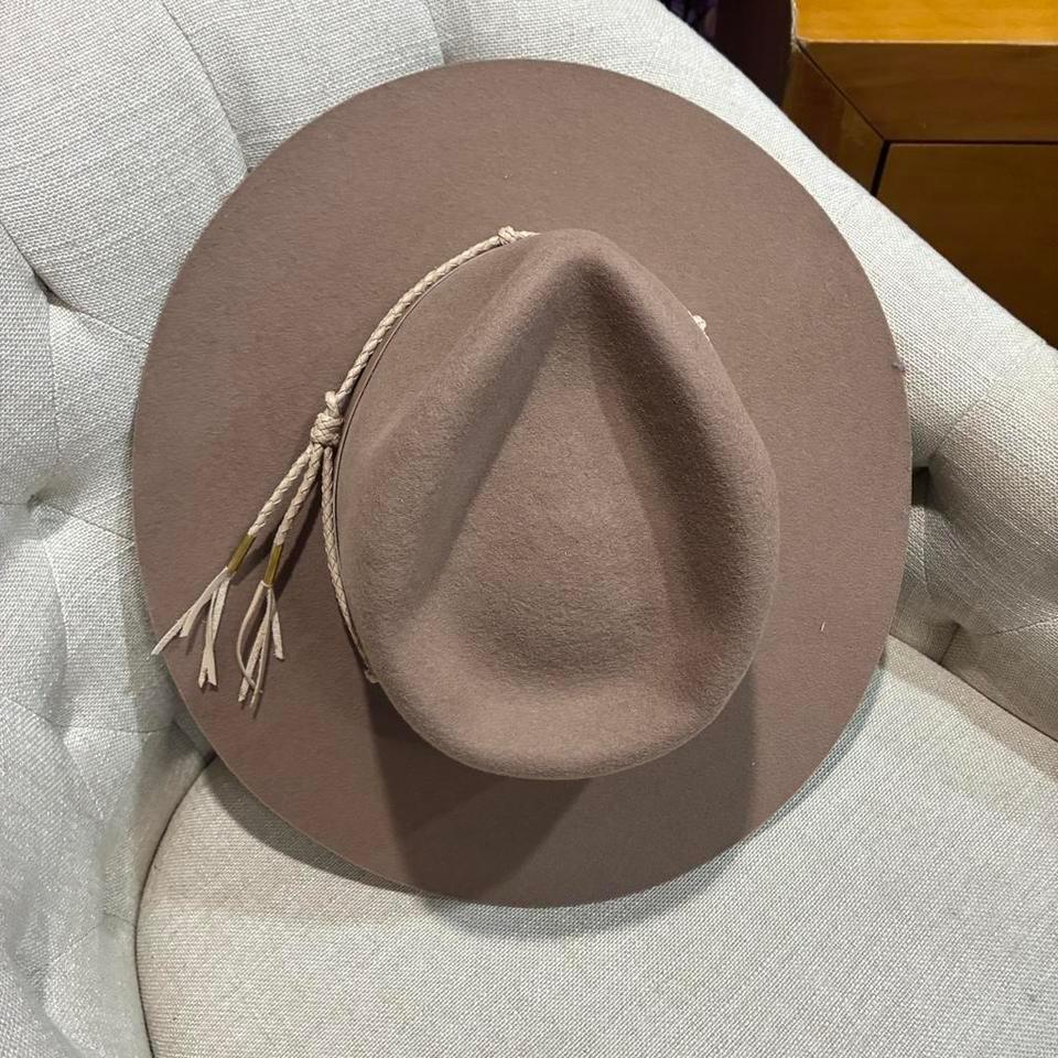 Brown Felt Cowboy Hat With Ffbd