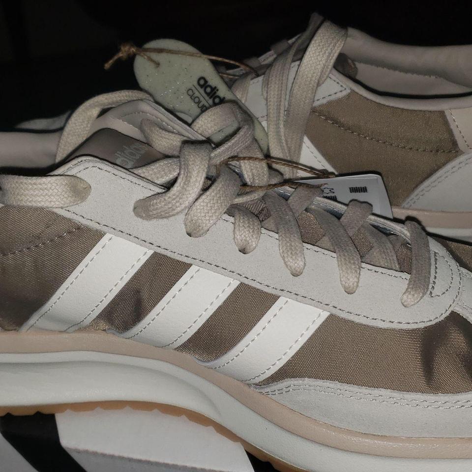 Just In Time For Warmer 1980 3