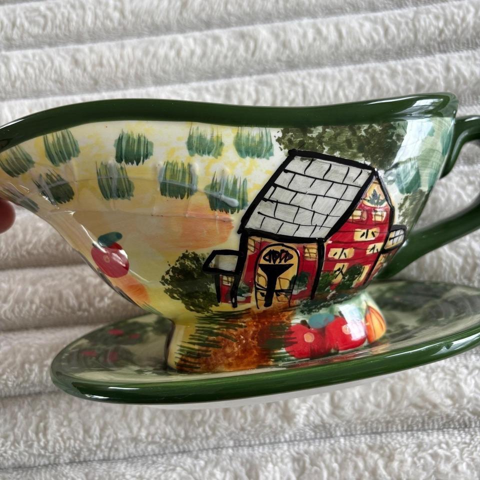 Farmhouse Country Cottage House Apple E3b5