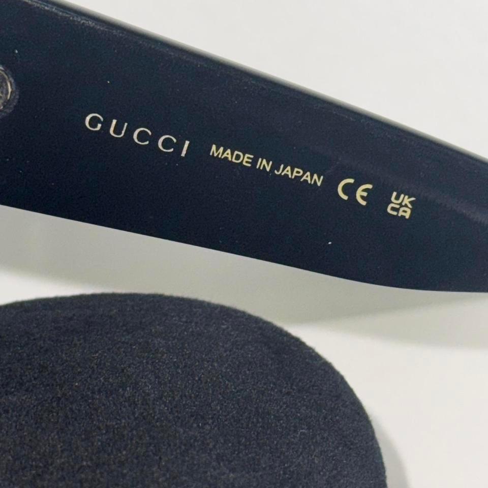 Gucci Black Sunglasses With Gold 4310 6