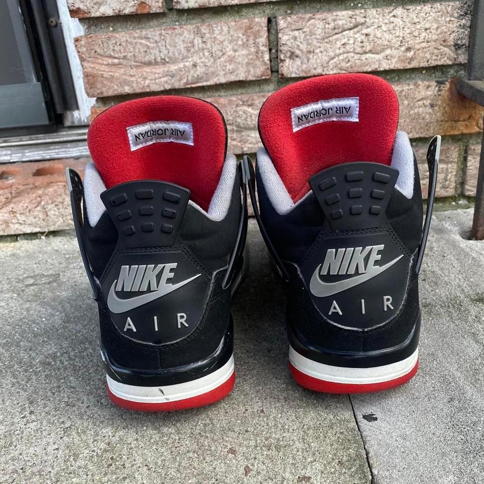 Nike Air Jordan 4 Bred 2