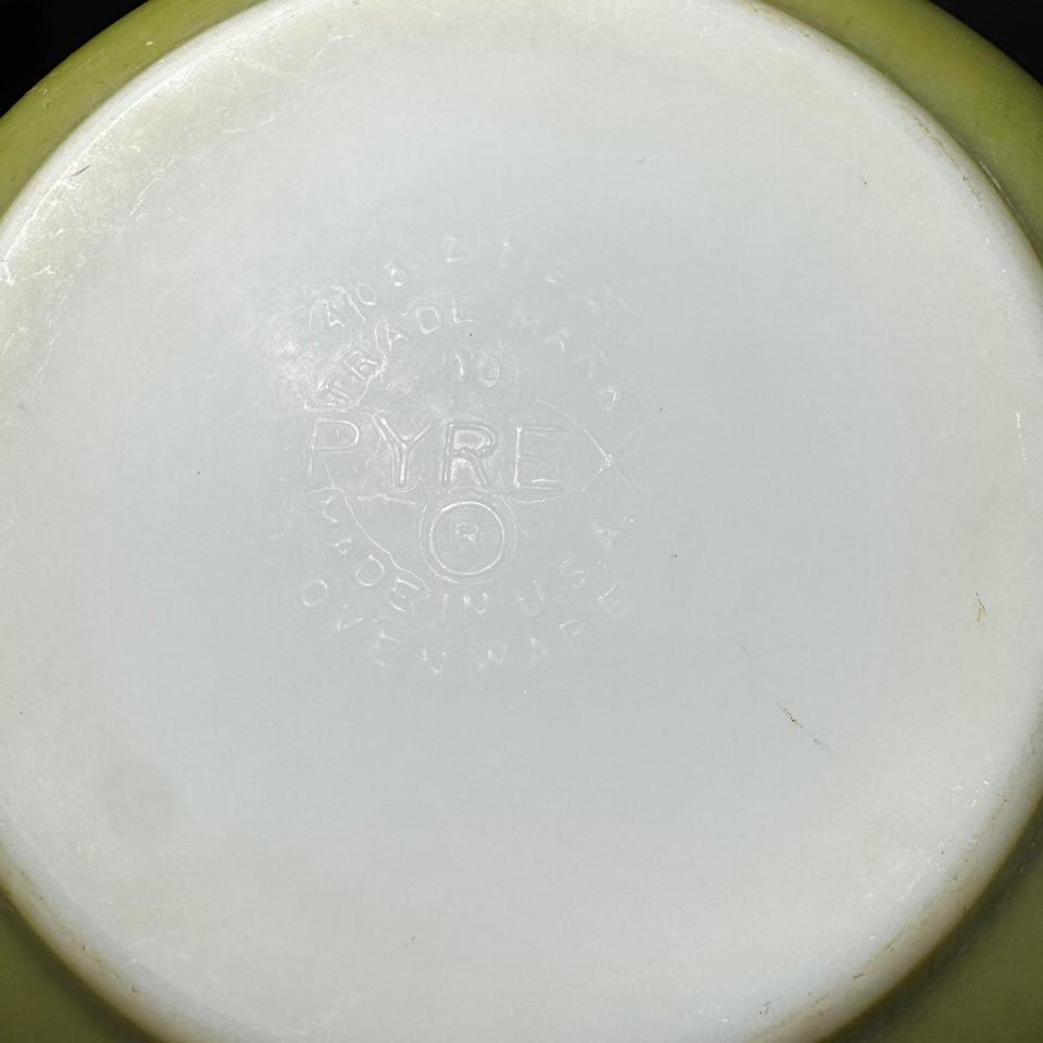Vintage Pyrex 403 Verde Green 0ccd 4