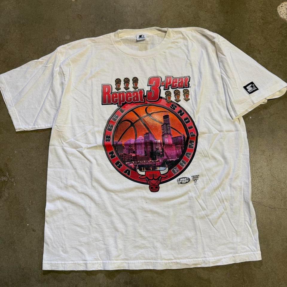 Vintage 90s Starter Chicago Bulls Accf