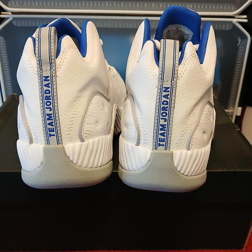 Jordan Jumpman Team 2 Whiteroyal 4