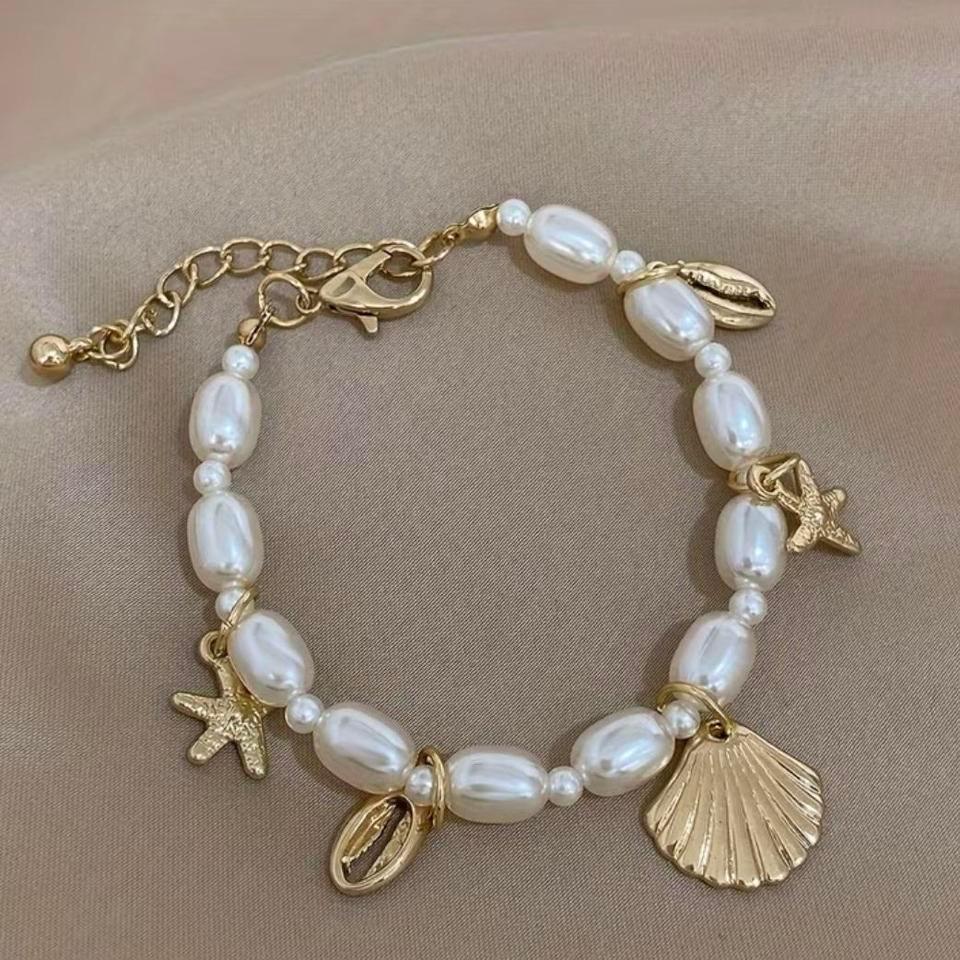 Imitation Pearl And Shell Charm D3a6 2
