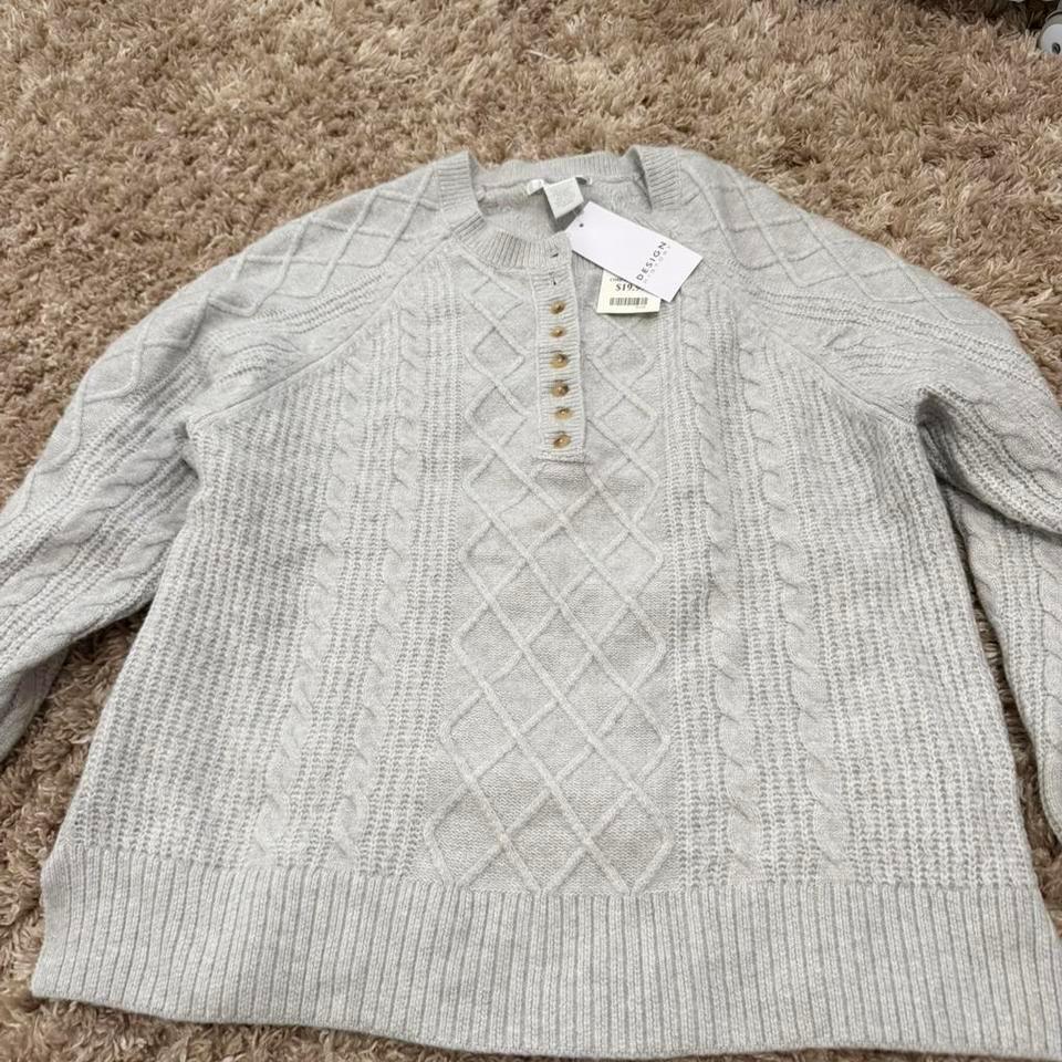 Grey Cable Knit Button Up B322