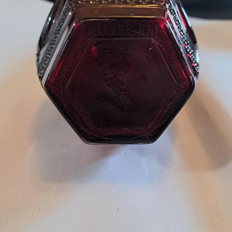 Red Glass Decanter With Stopper 4c8a 2
