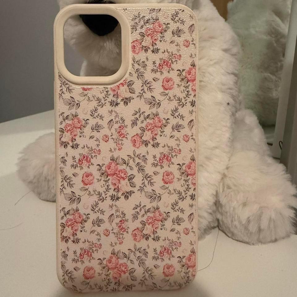 Floral Pink And White Iphone E562