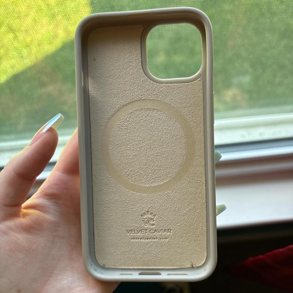 Iphone 1314 Velvet Caviar Case 2
