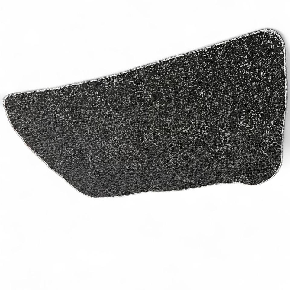Black And White Money Mat 3