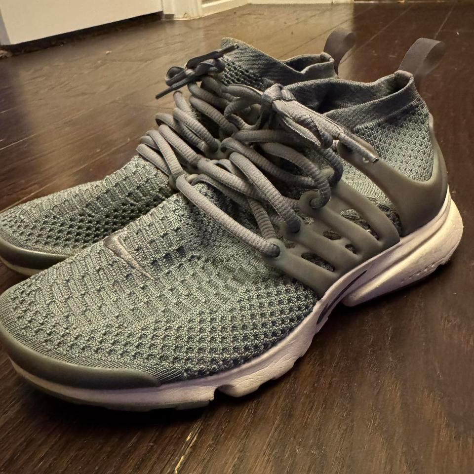 Nike Air Presto Flyknit Grey E625 2