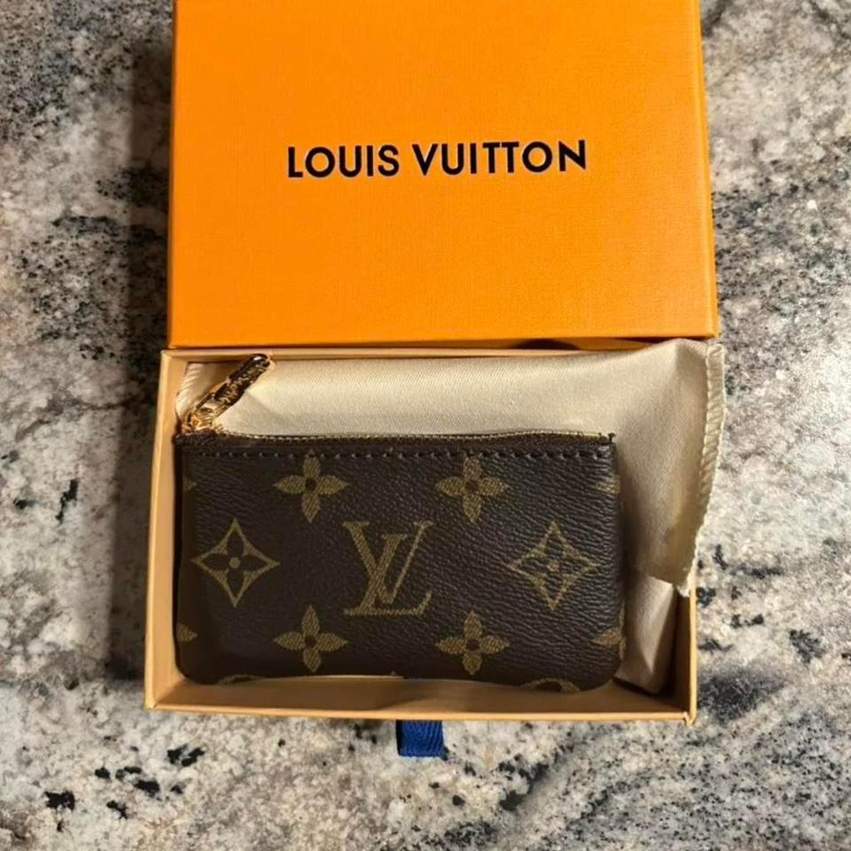 Louis Vuitton Monogram Key Pouch E4dc