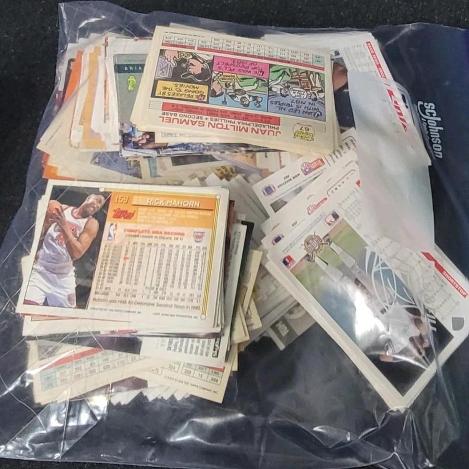 Lot Of Vintage Baseball Cards 47d1 2