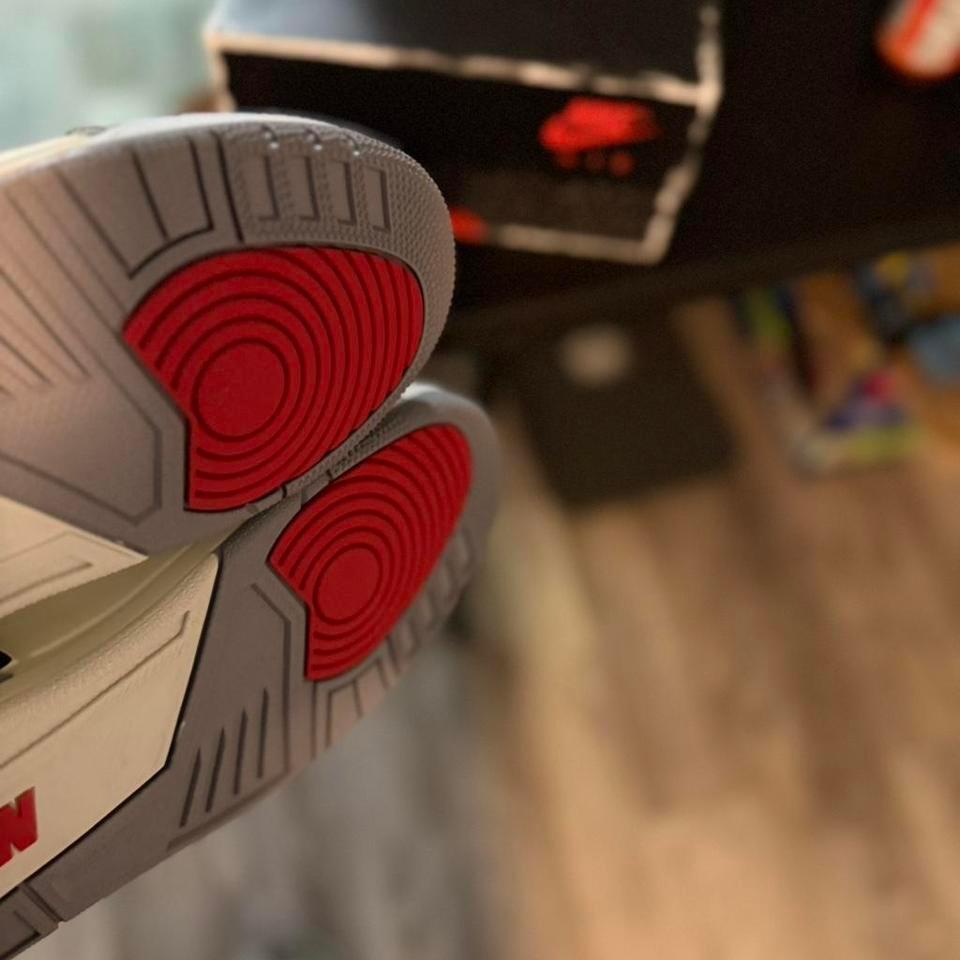 White Cement Jordan 3 Size F86b 2