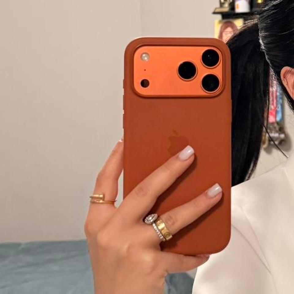 Original Iphone 17pro Max Case Cbb8
