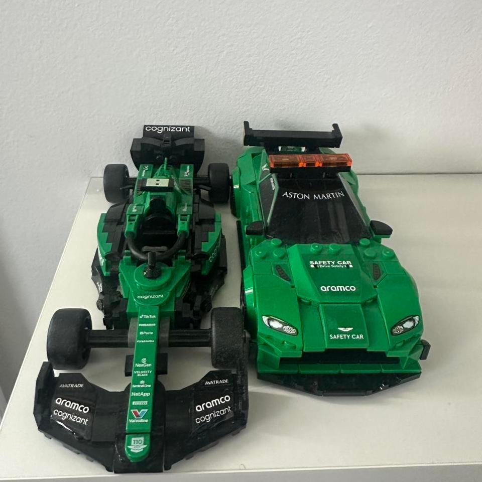 Aston Martin F1 Green Safety 2b2c