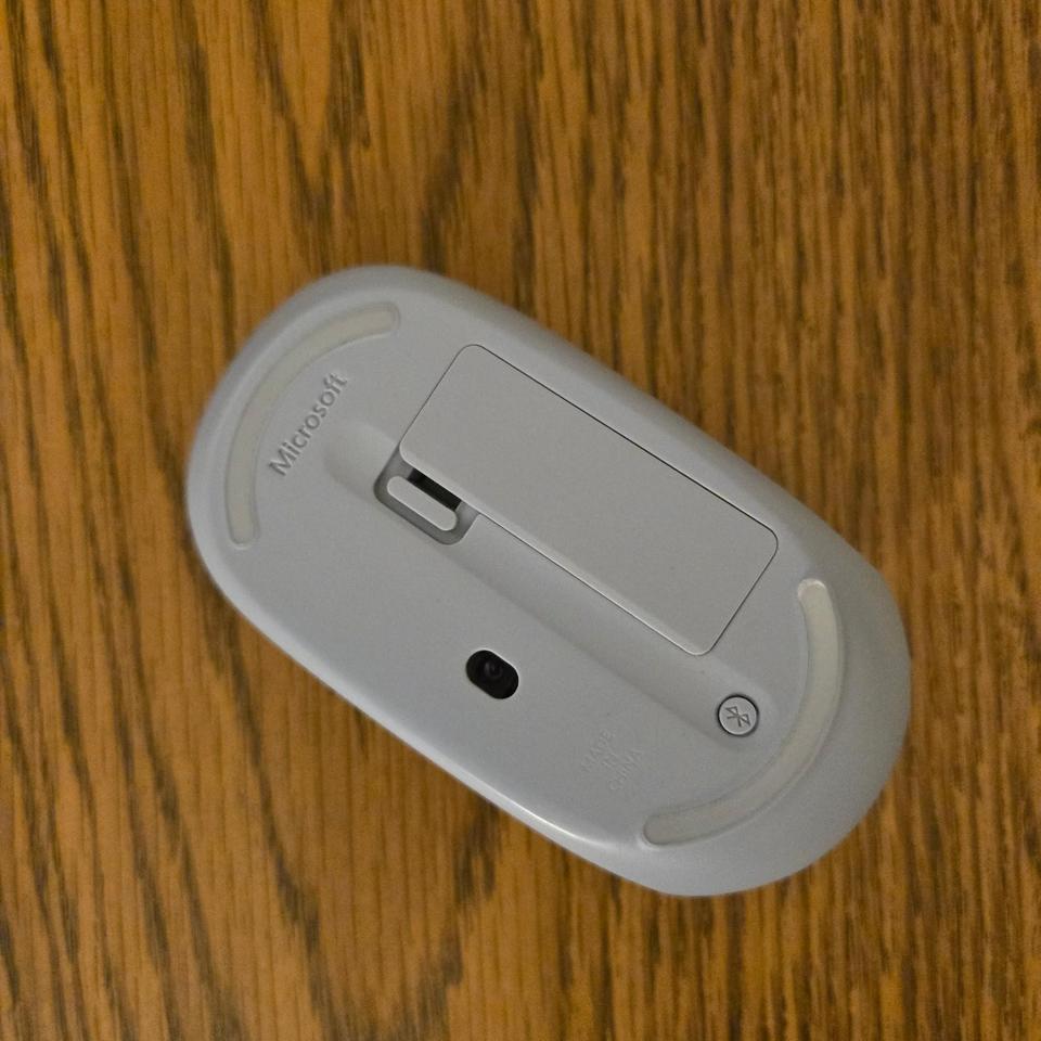 Microsoft Bluetooth Mouse 2