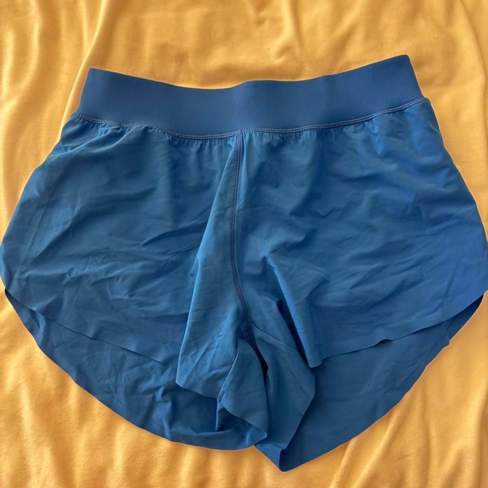 Crazy Yoga Blue Shorts Size 430c 2