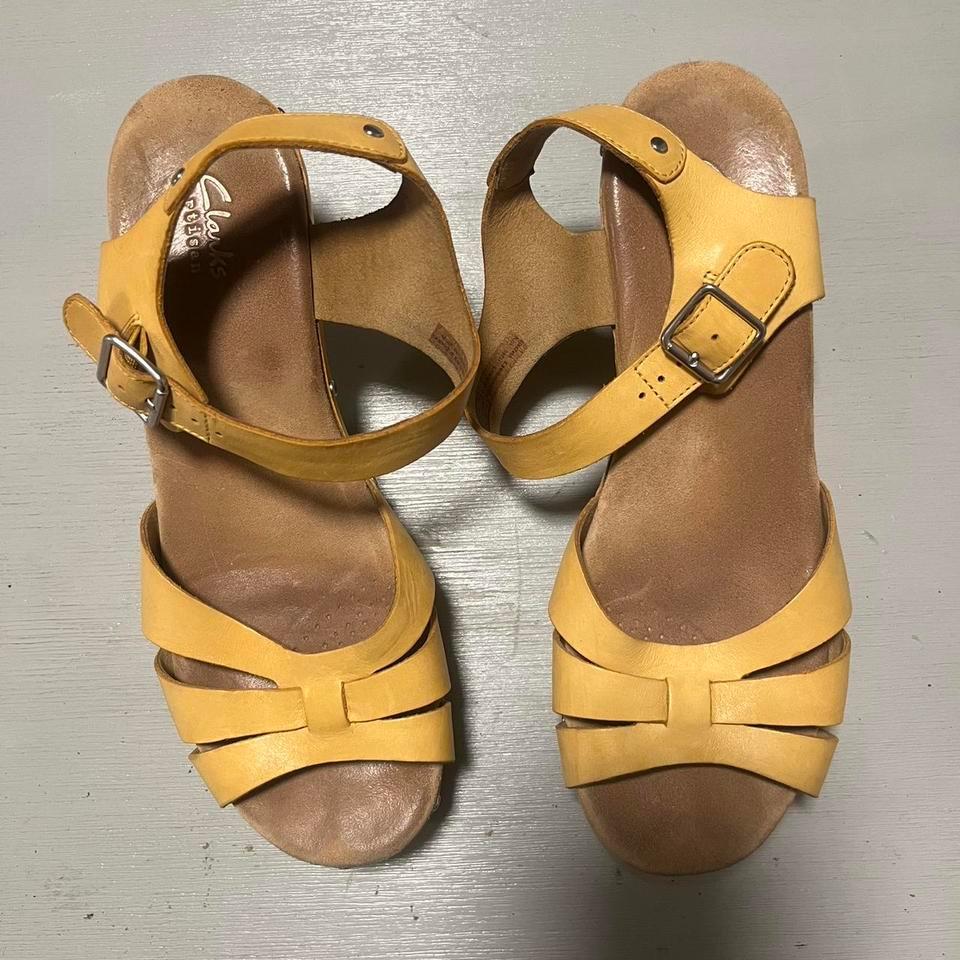 Clarks Ledella Trail Platform Sandals B871 3