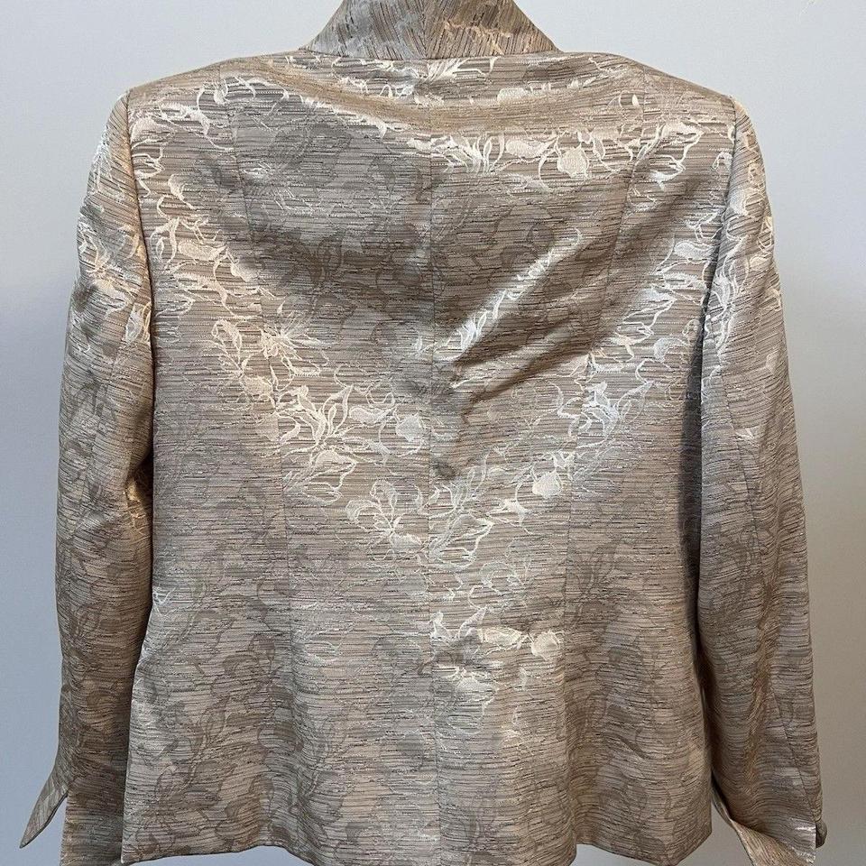 Le Suit Womens Blazer Suit 2
