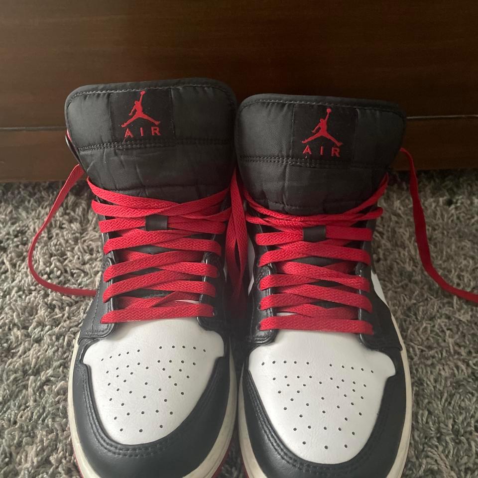 Air Jordan 1 Mid Red 9c2b