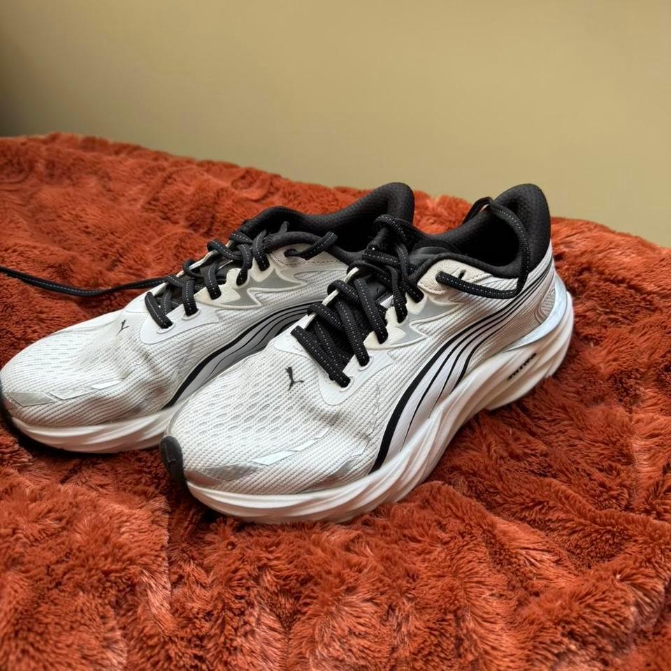Puma Velocity Nitro4 Size 75